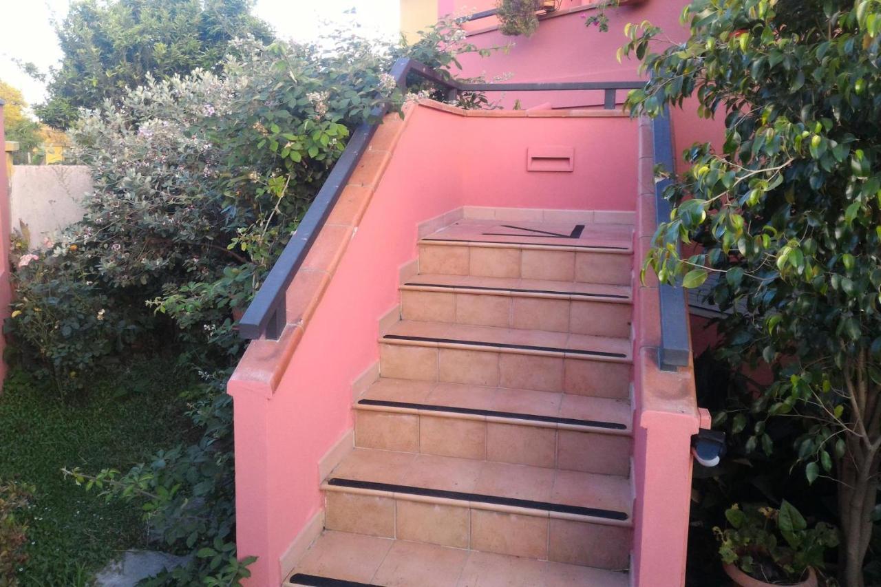 Corona Bed & Breakfast Sardara Exterior photo
