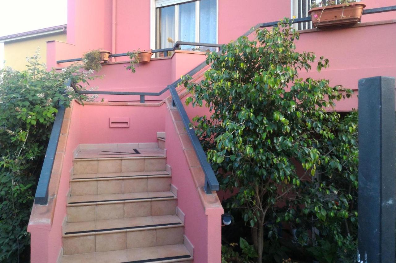 Corona Bed & Breakfast Sardara Exterior photo
