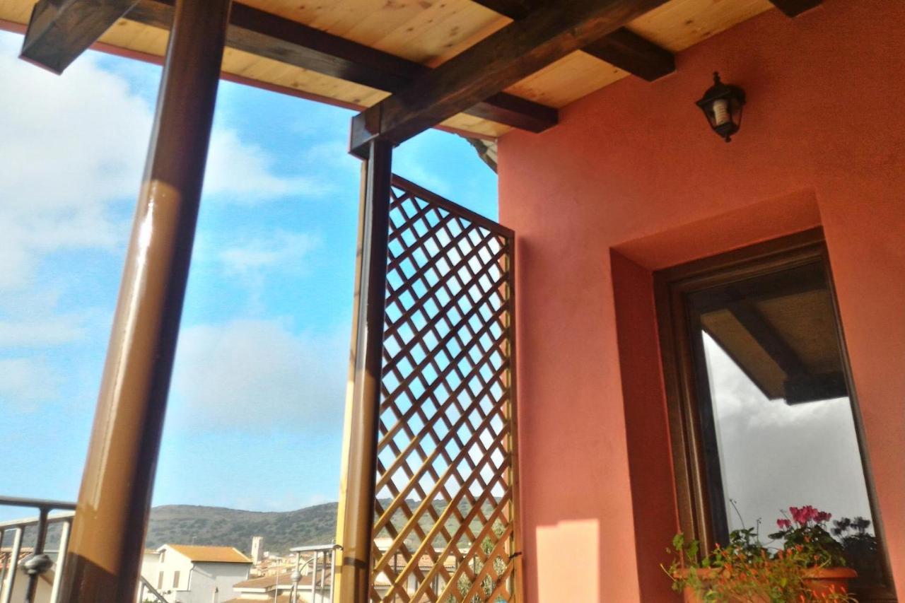 Corona Bed & Breakfast Sardara Exterior photo